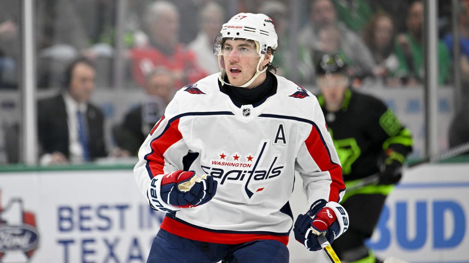 Capitals place veteran right winger on IR