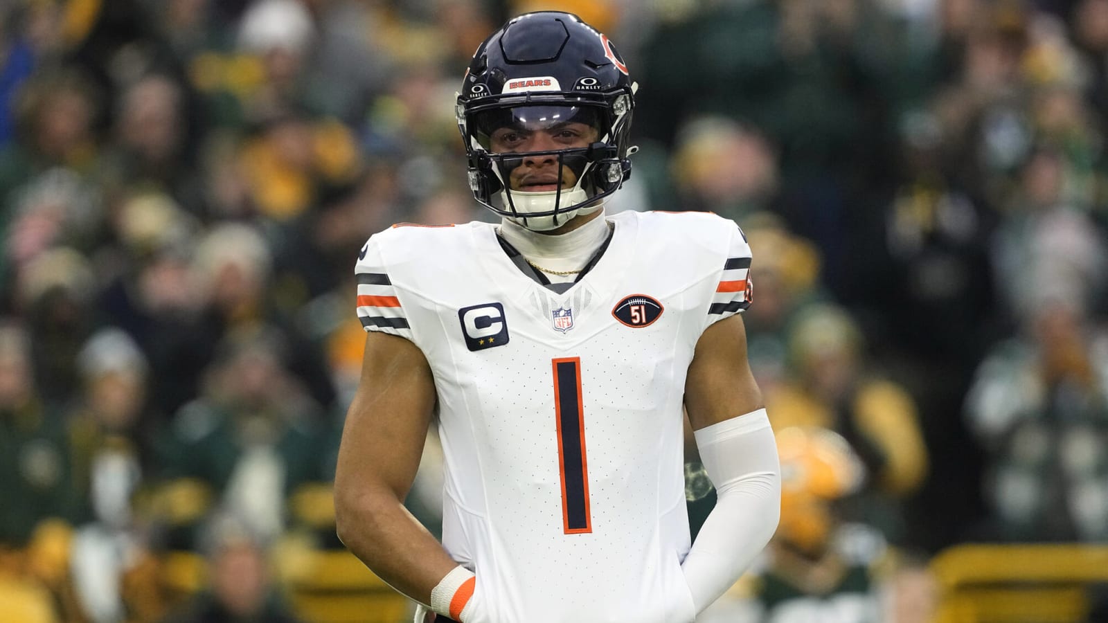 Report: Chicago Bears QB Justin Fields Odds Of Being Traded To The Atlanta Falcons Suddenly Skyrocket