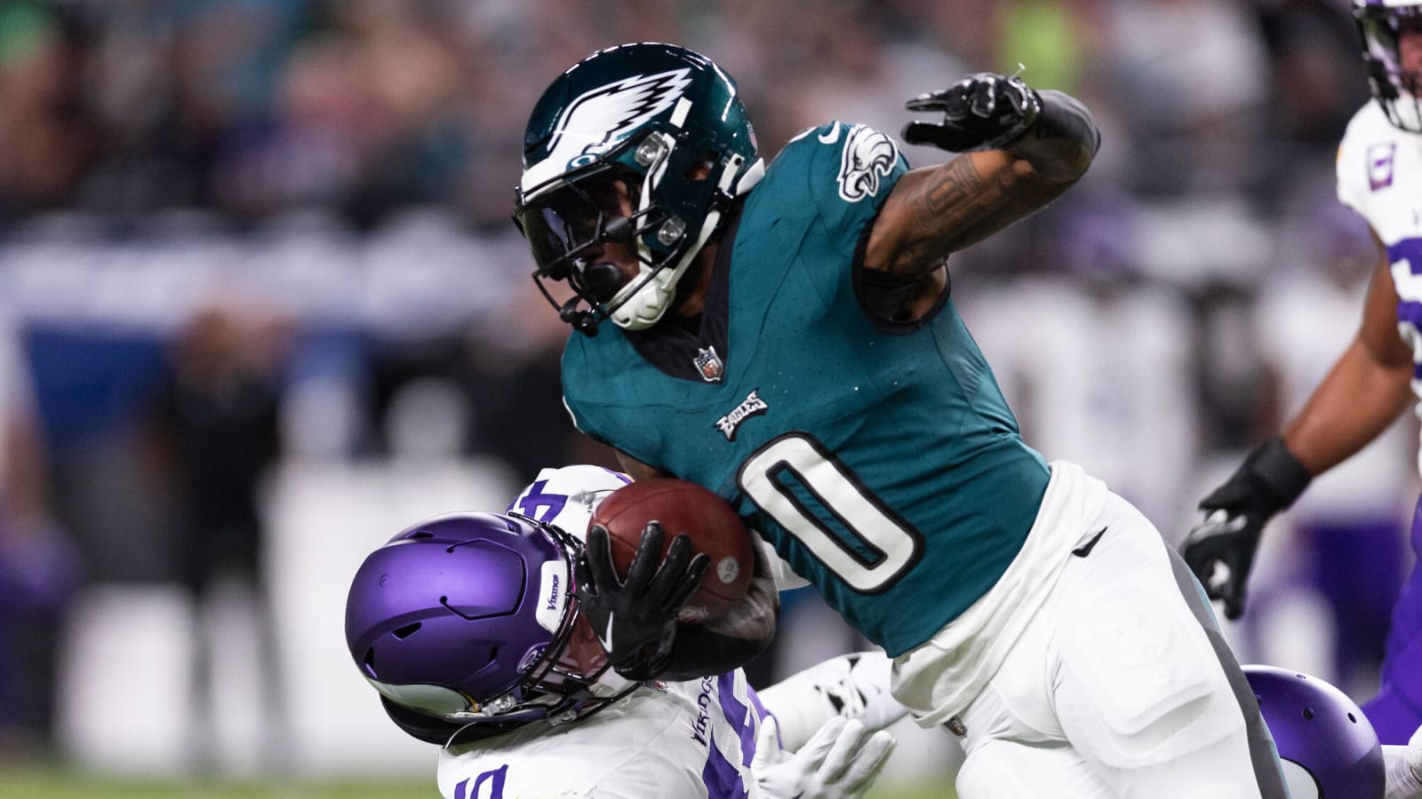 Philadelphia Eagles Hold Off Minnesota Vikings Behind Career Day