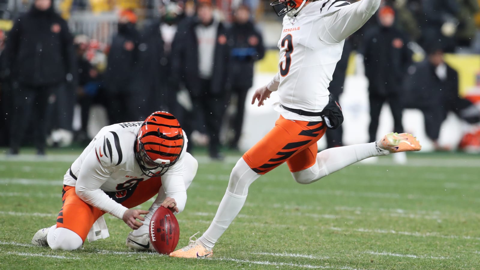 Bengals extend P Ryan Rehkow