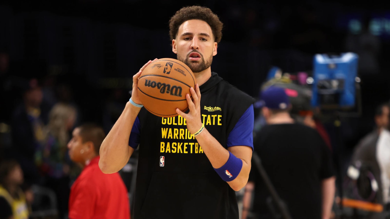 Warriors sharpshooter 'not worried about an extension right now'