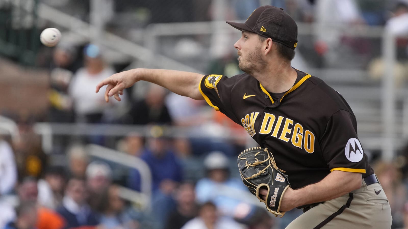 Padres Re-Sign Drew Carlton To Minor League Deal