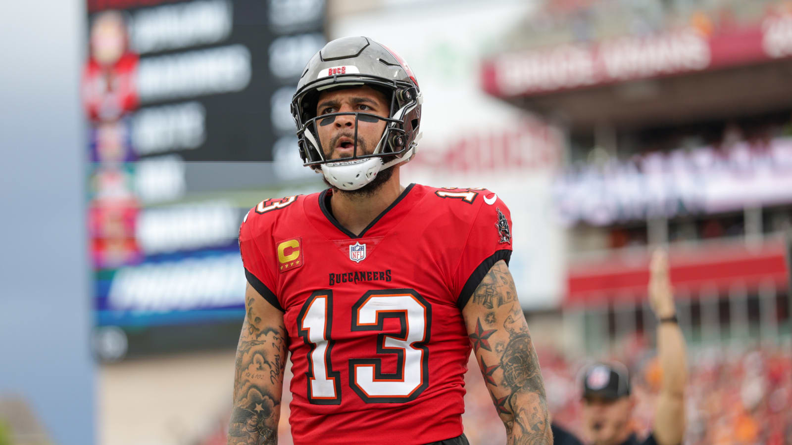 Saints had awesome gesture for Mike Evans