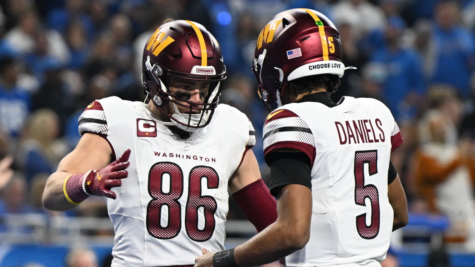 Commanders teammate shares how Jayden Daniels is similar to Andrew Luck