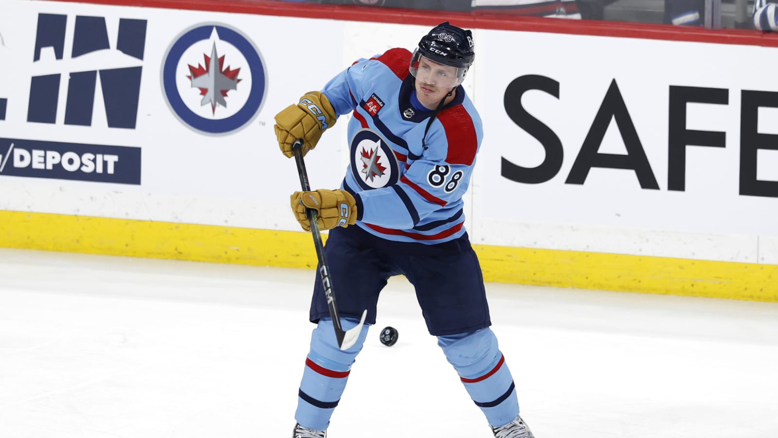 Winnipeg Jets Set to Buyout Nate Schmidt