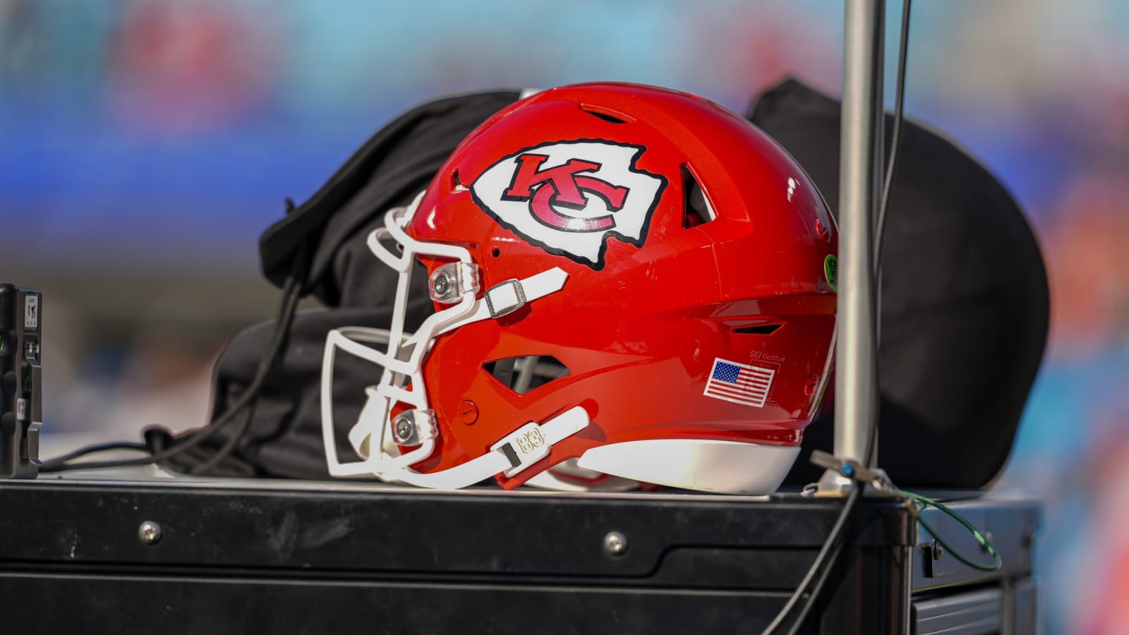 Chiefs plane stranded day before game vs. Broncos