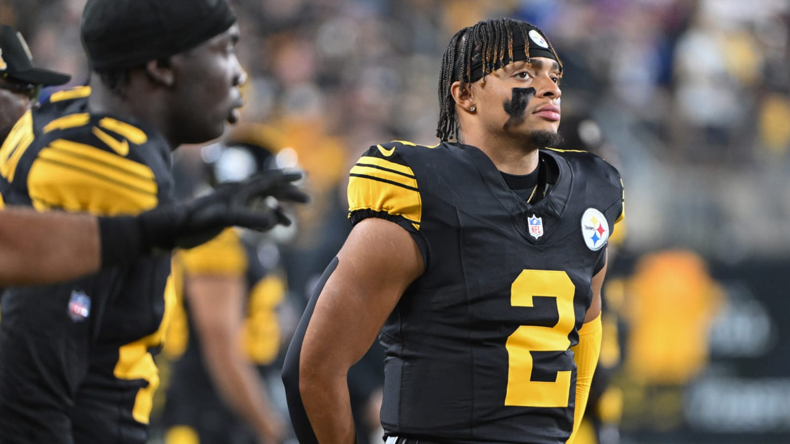 Five free agent quarterbacks the Raiders could sign in 2025 Yardbarker