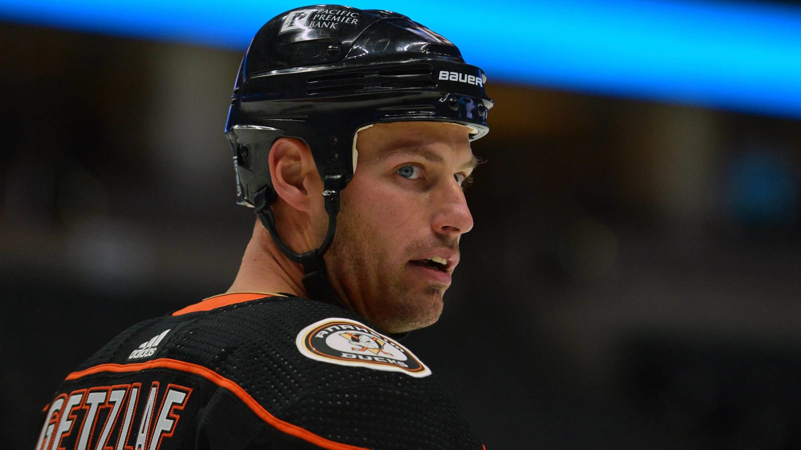 No plans yet for struggling Ducks to move Ryan Getzlaf