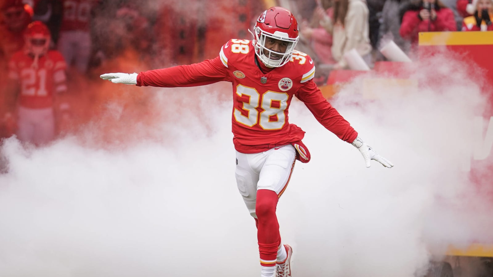 Pair of Chiefs defensive stars appear to be on different paths