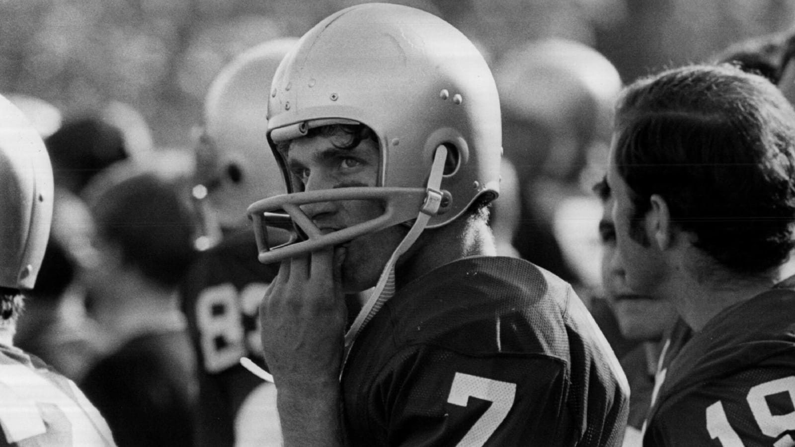 The 25 best players in Notre Dame football history