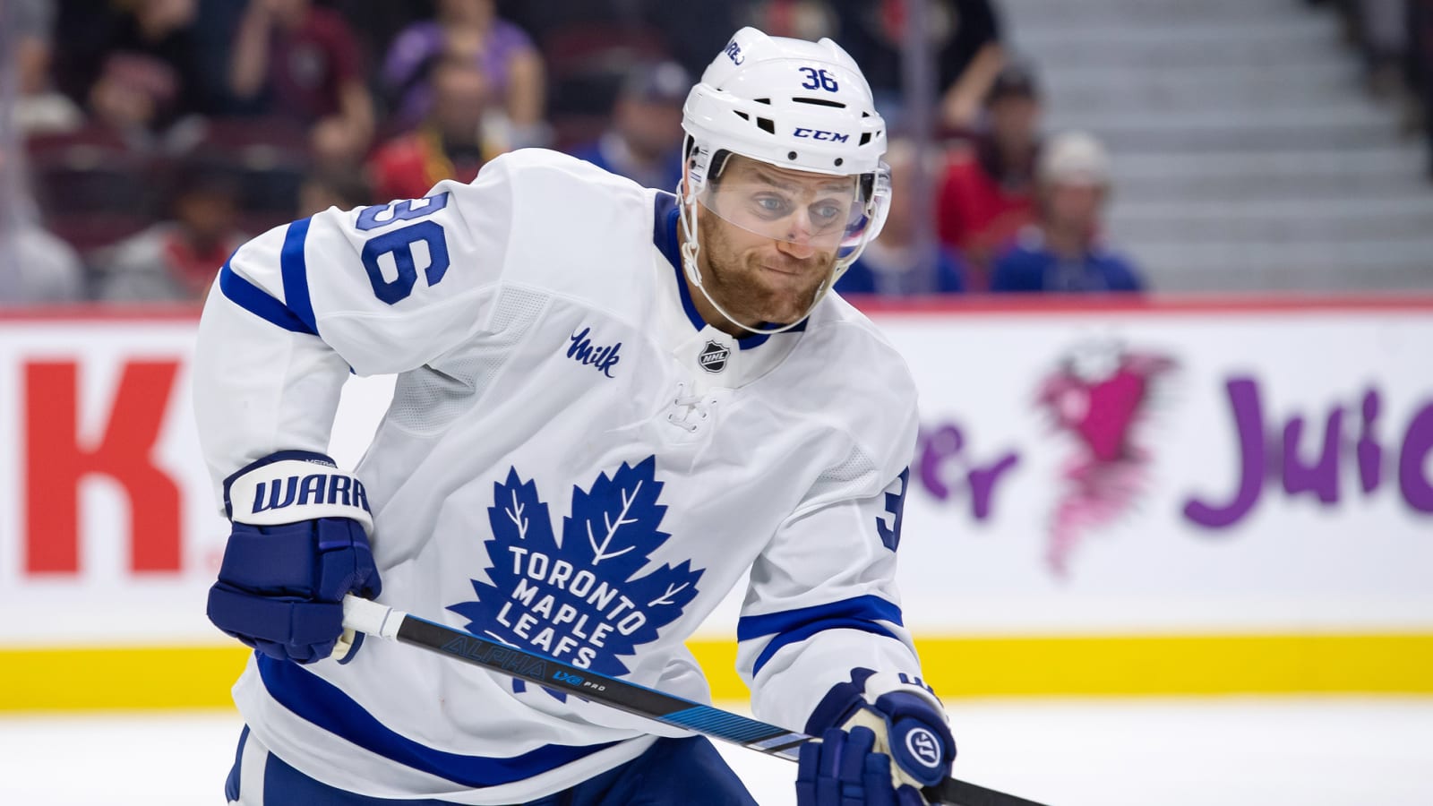 Maple Leafs ramp up trade speculation with late transaction