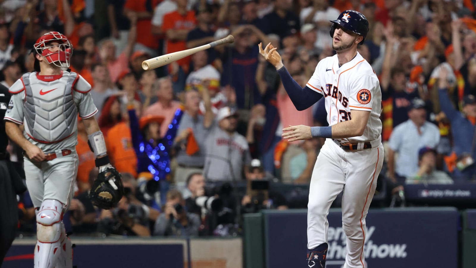 Watch: Kyle Tucker hits two home runs in first two World Series at-bats