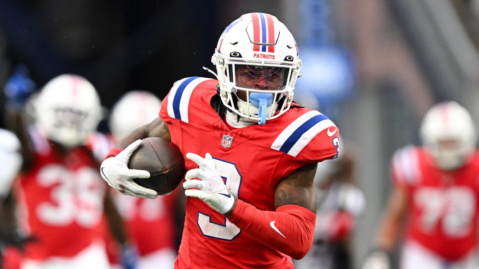 Patriots receiver explains his viral and heartwarming reaction to DeMario Douglas&#39; first NFL touchdown