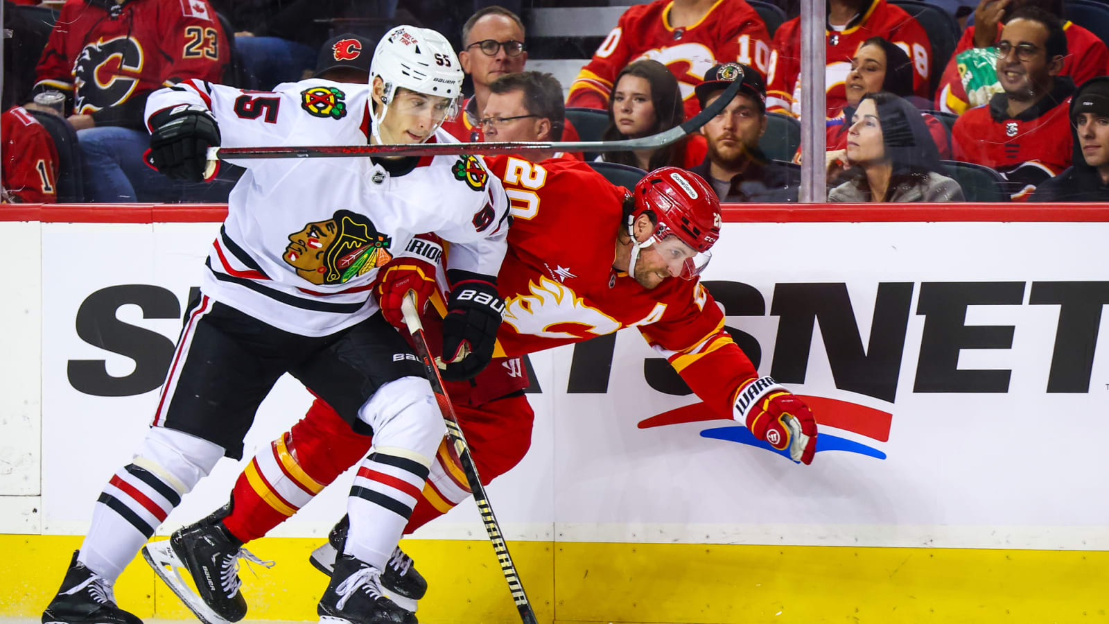 Blackhawks end season-opening road trip with 3-1 loss to Flames