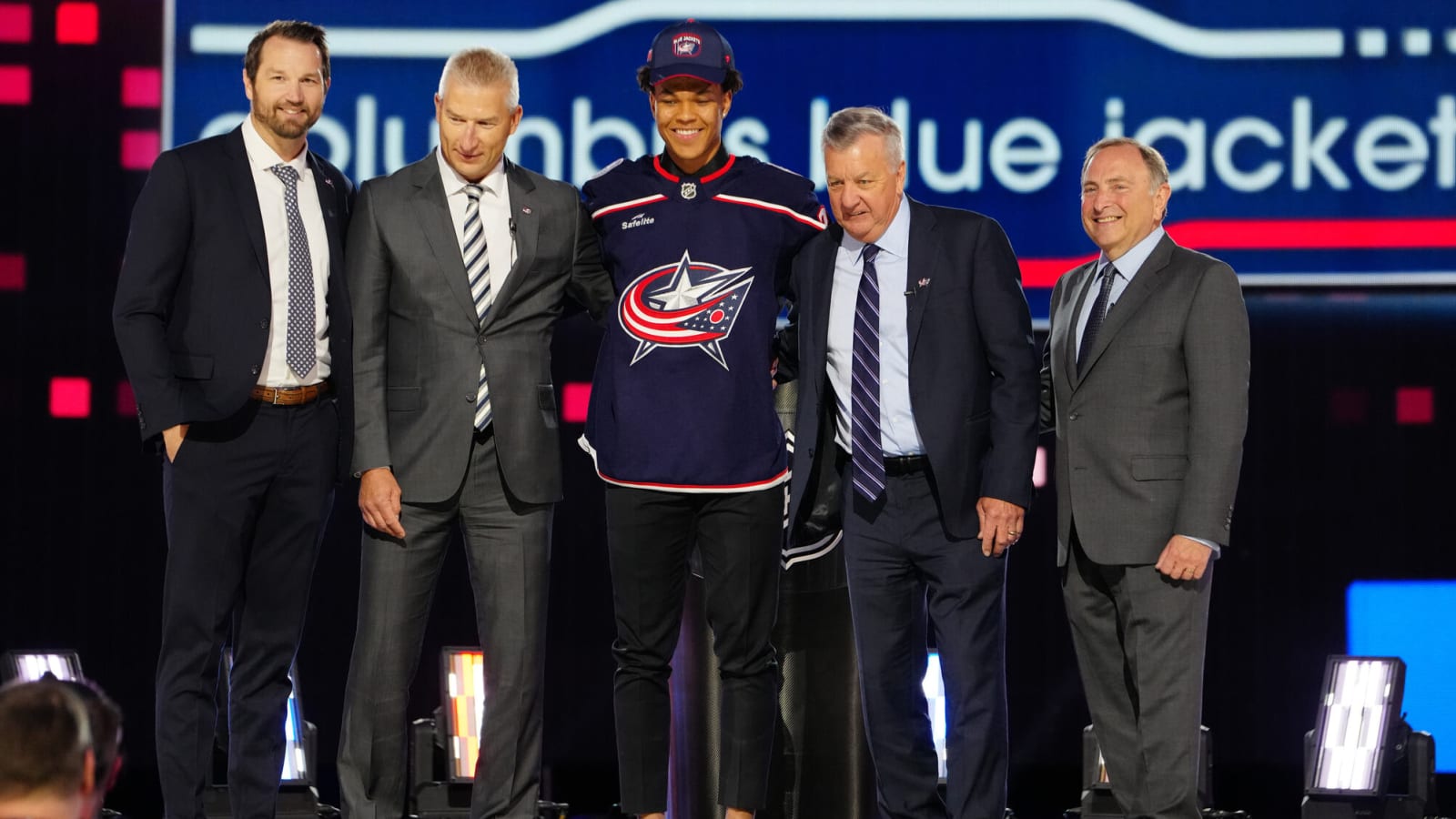 Calgary Flames select Andrew Basha at 41st overall in 2024 NHL Draft