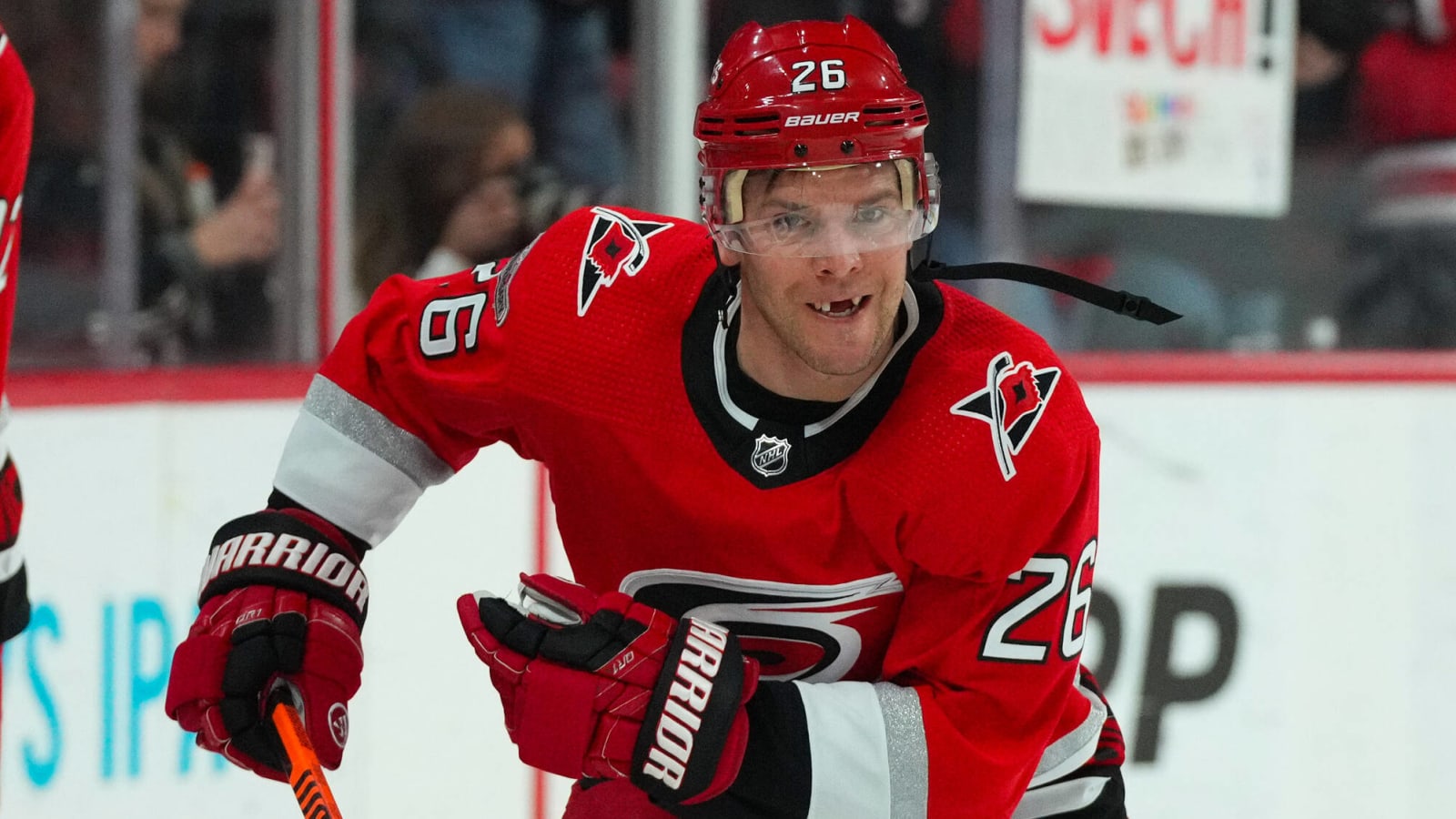 Longtime NHL forward announces retirement after 17 seasons