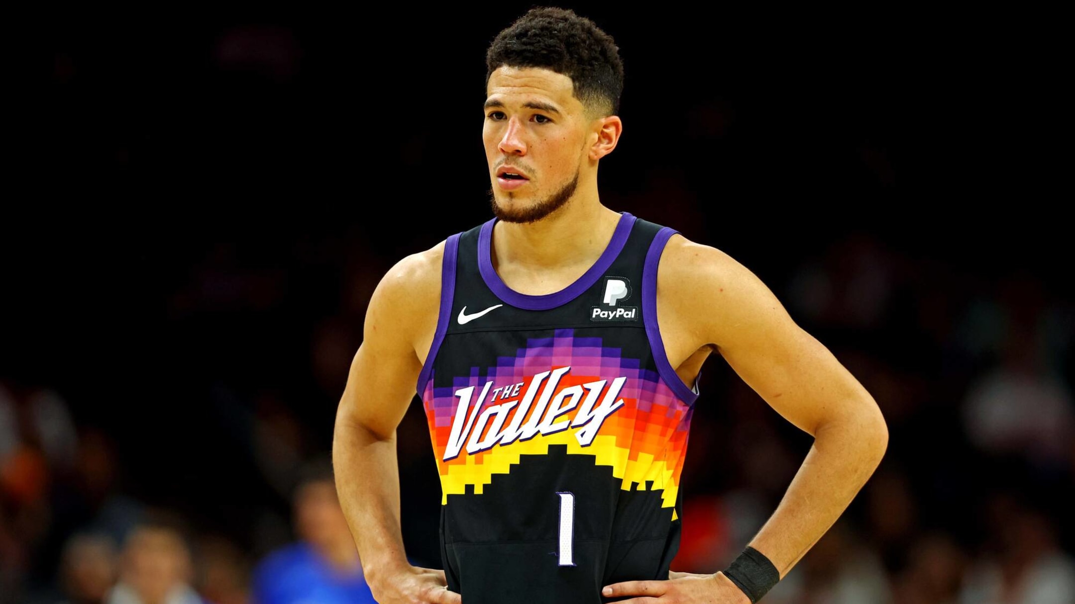 New York Knicks: There is some noise around Devin Booker (Report)