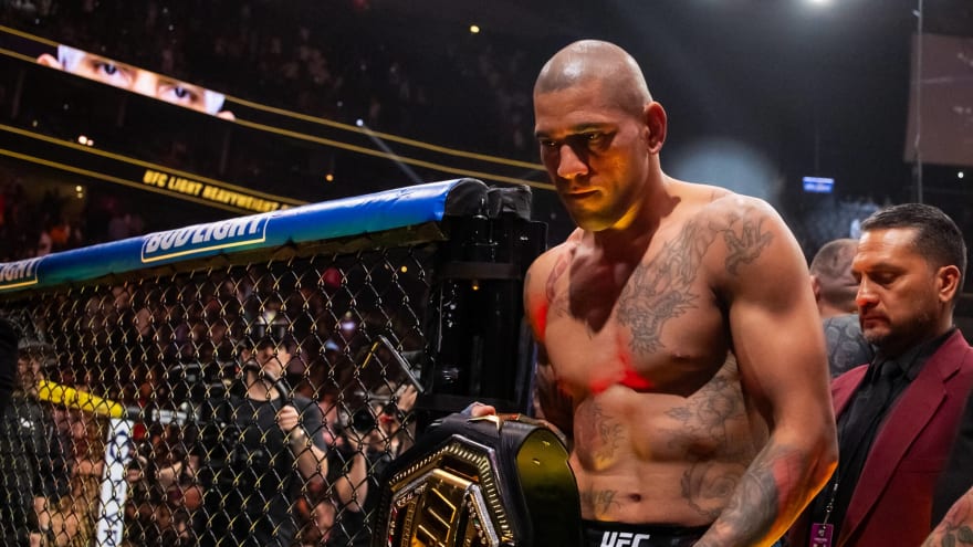 'It’ll be history-making!' Ex-UFC middleweight title challenger on Alex Pereira’s potential heavyweight title triumph