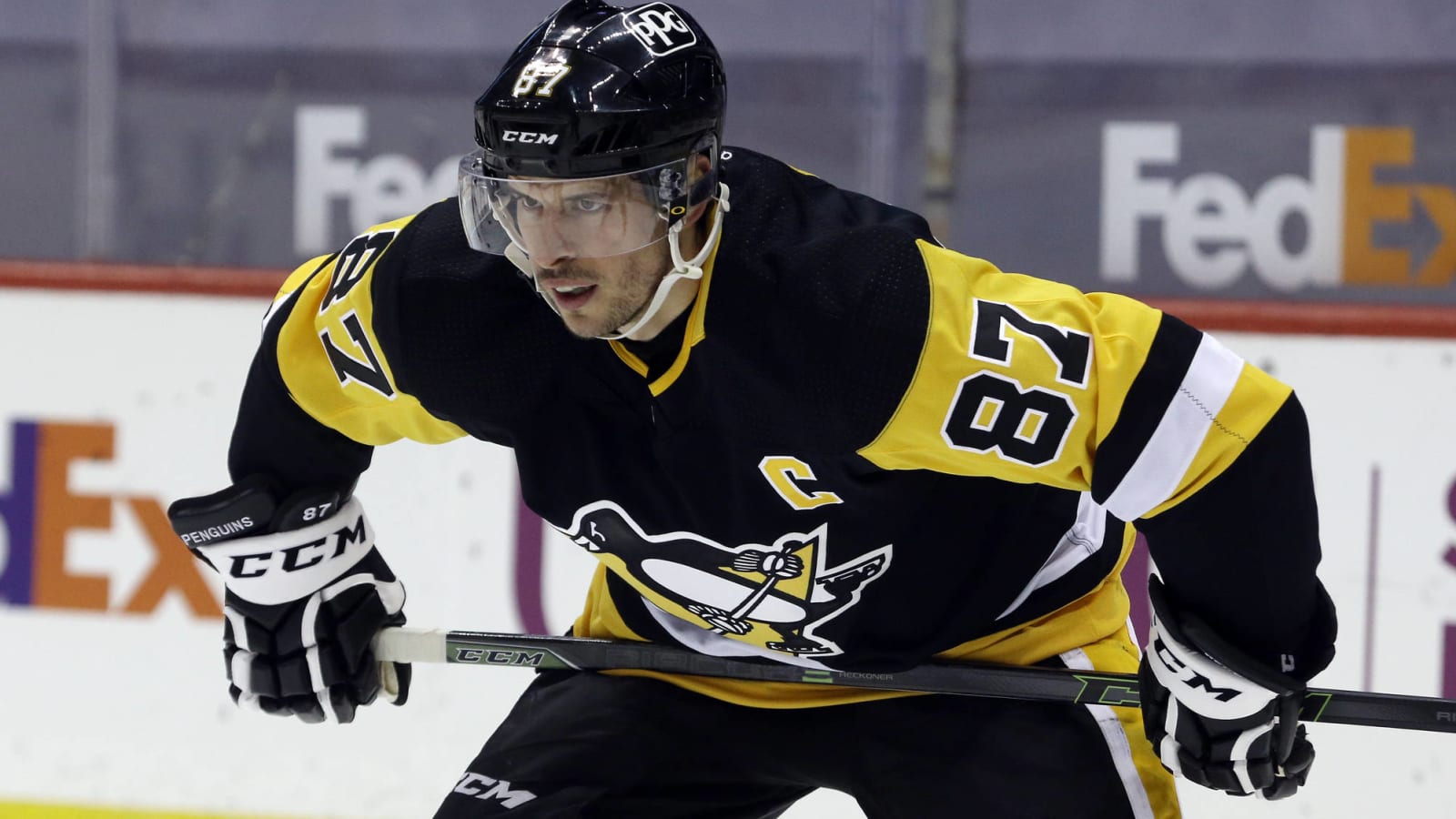 Sidney Crosby remains on COVID-19 list, misses practice