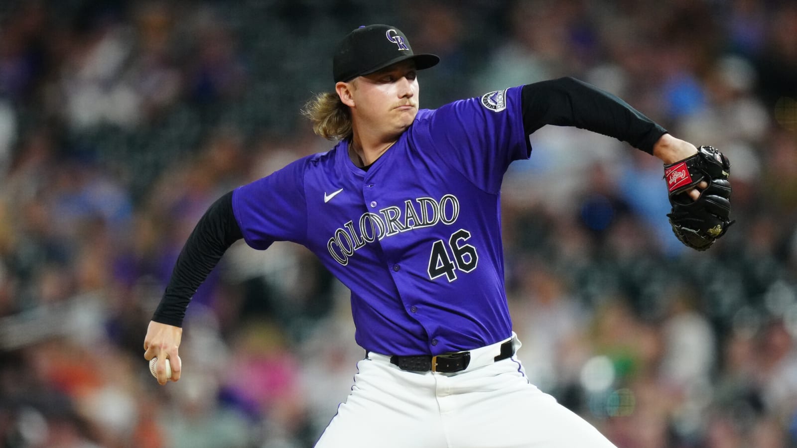 Brewers trade for scuffling Rockies reliever with upside arm