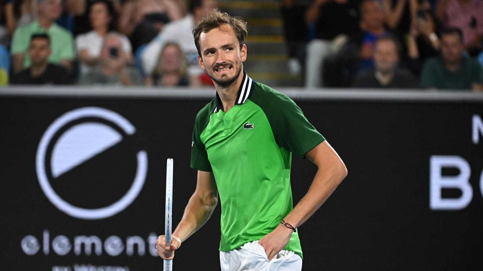 Daniil Medvedev downs Felix Auger-Aliassime to reach Australian Open fourth round