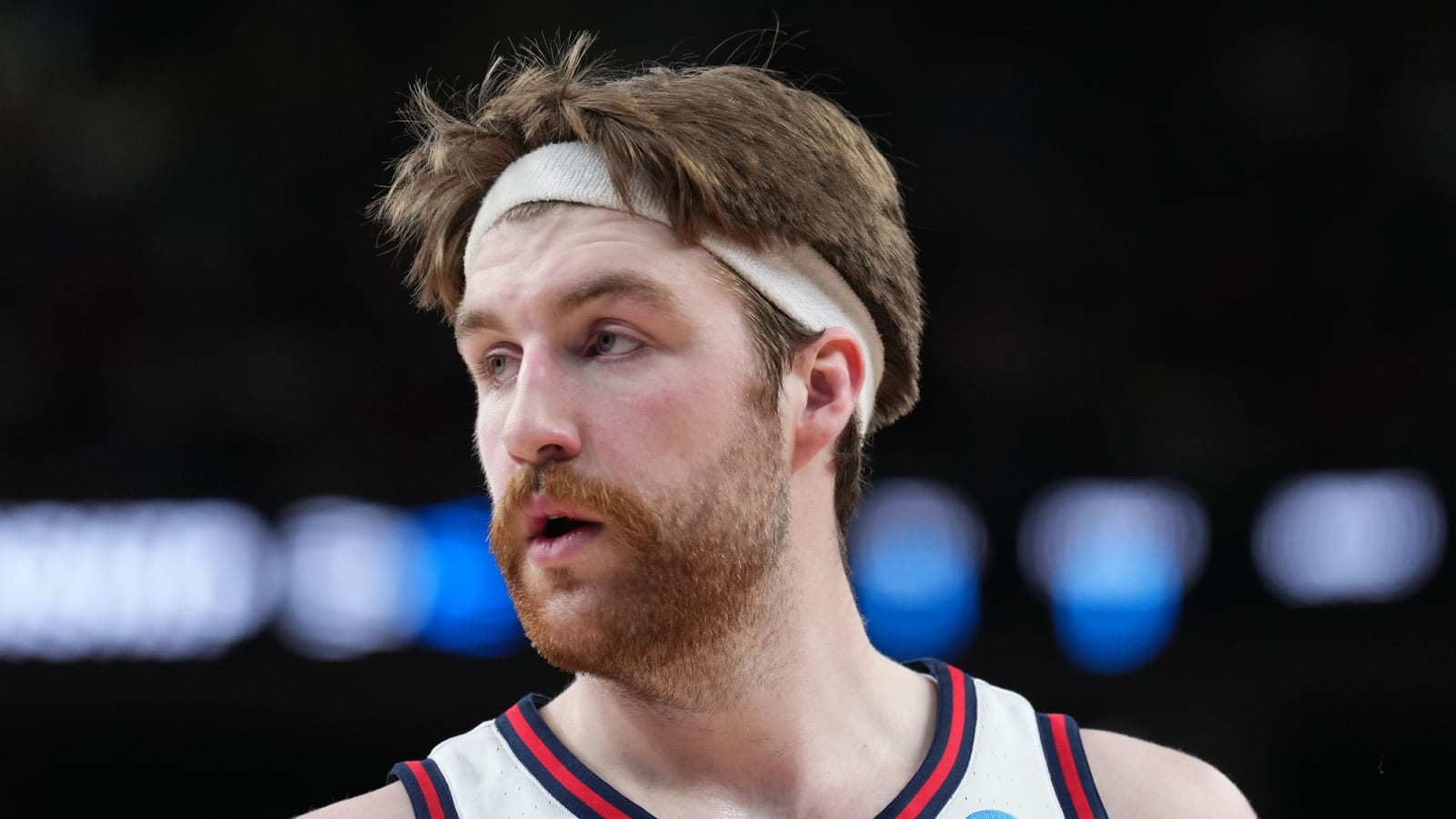 Ex-March Madness hero lands deal with NBA team