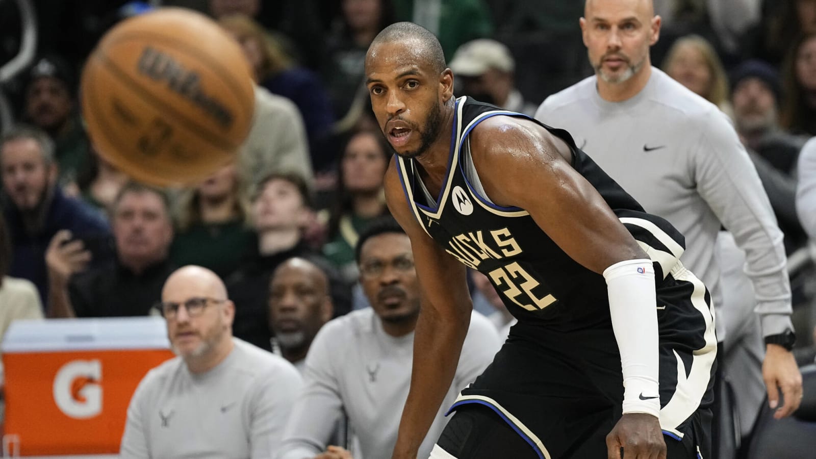 Bucks’ Khris Middleton Dealing With Worst Ankle Injury Of His Career