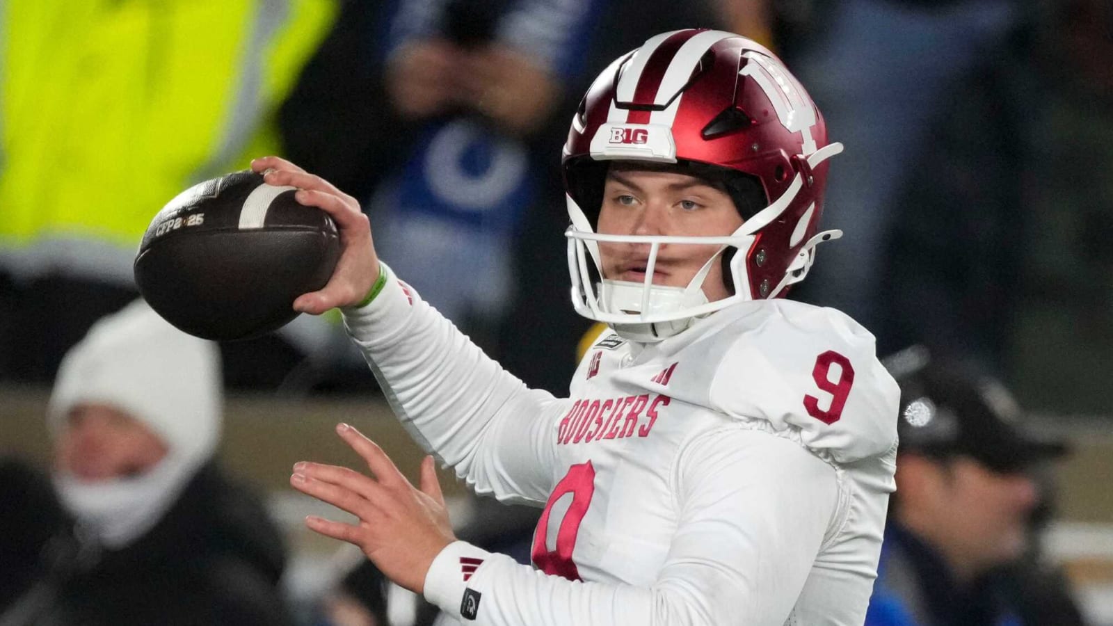 Star Big Ten QB played through torn ACL
