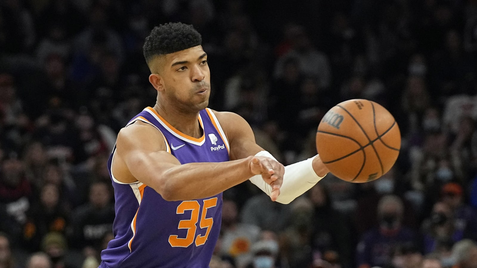 Suns cut former first-round pick Chandler Hutchison