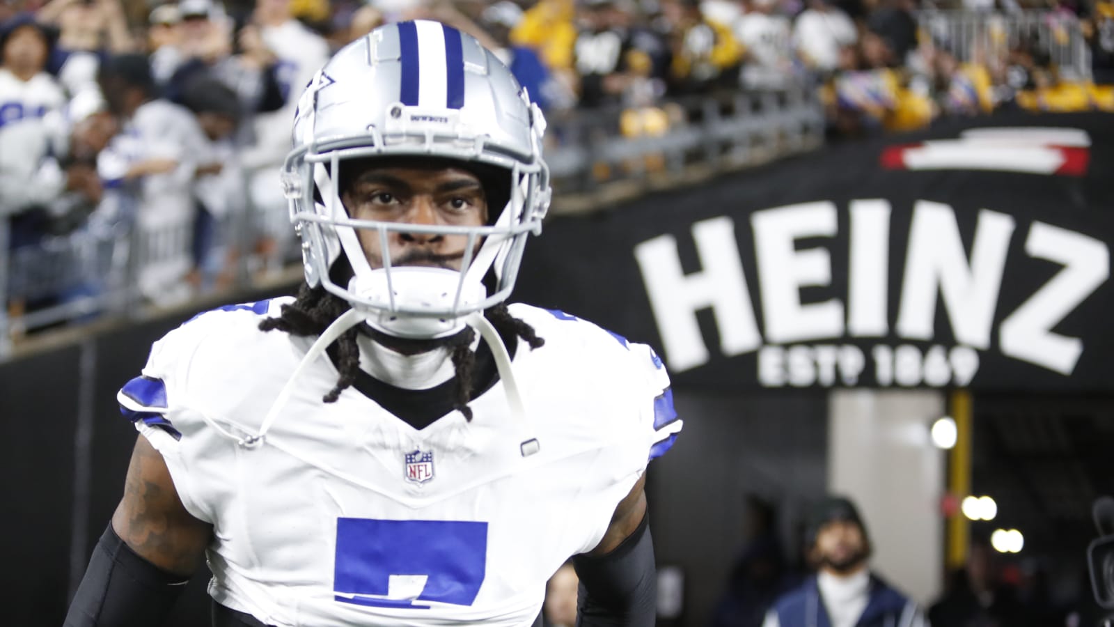 Cowboys All-Pro CB battling torn calf