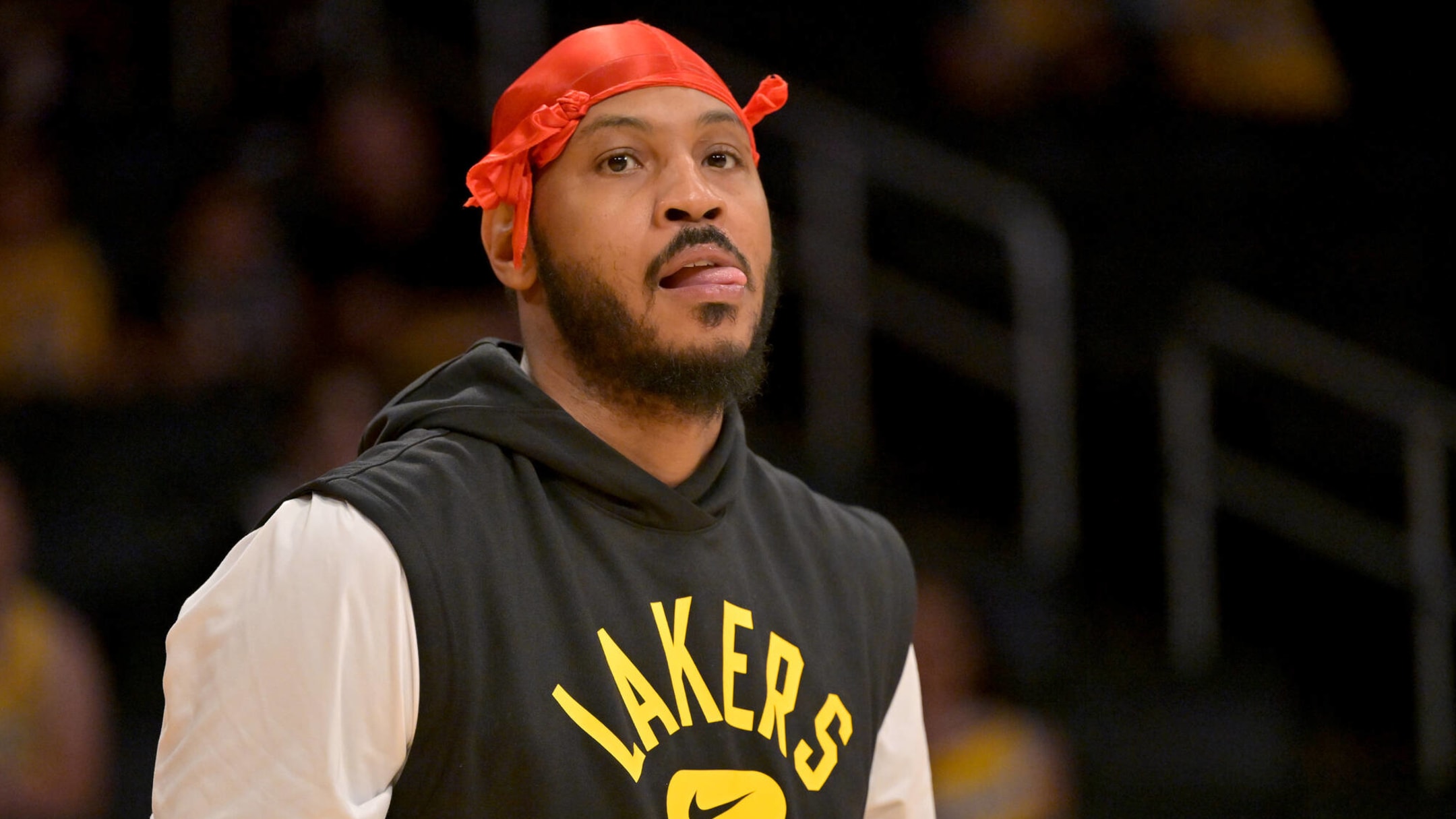 Sources: Carmelo Anthony leaning toward leaving Knicks; Bulls