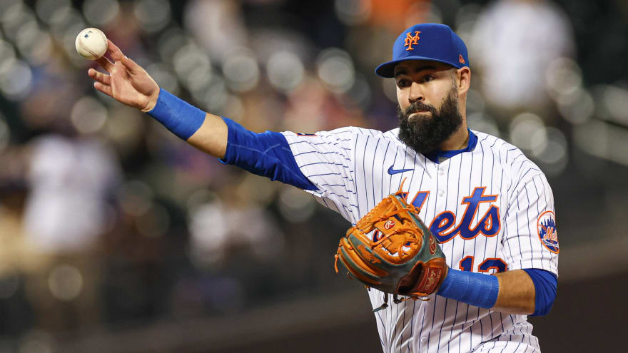 Angels to acquire longtime Mets infielder