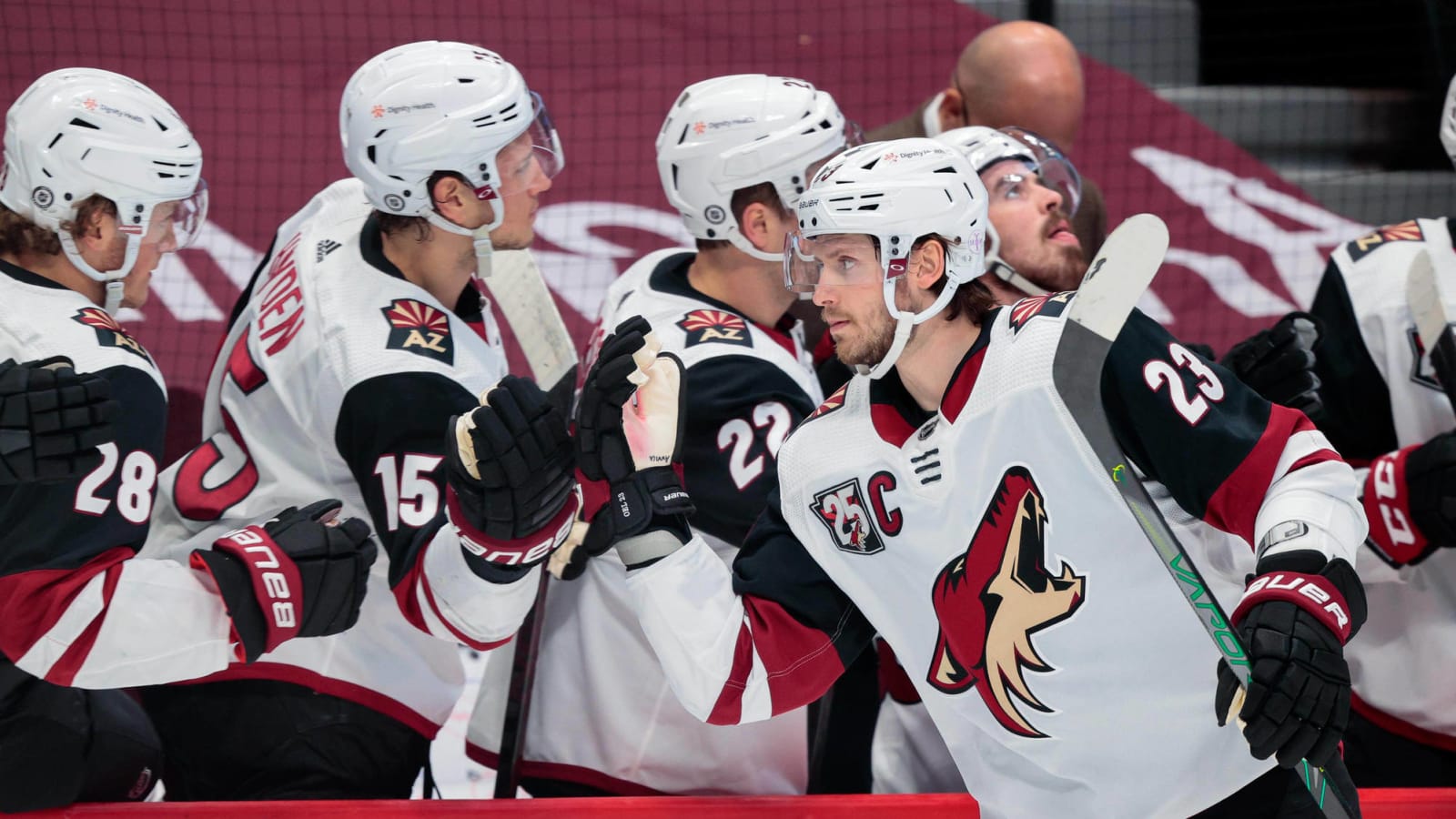 NHL confirms Coyotes' move to Central Division