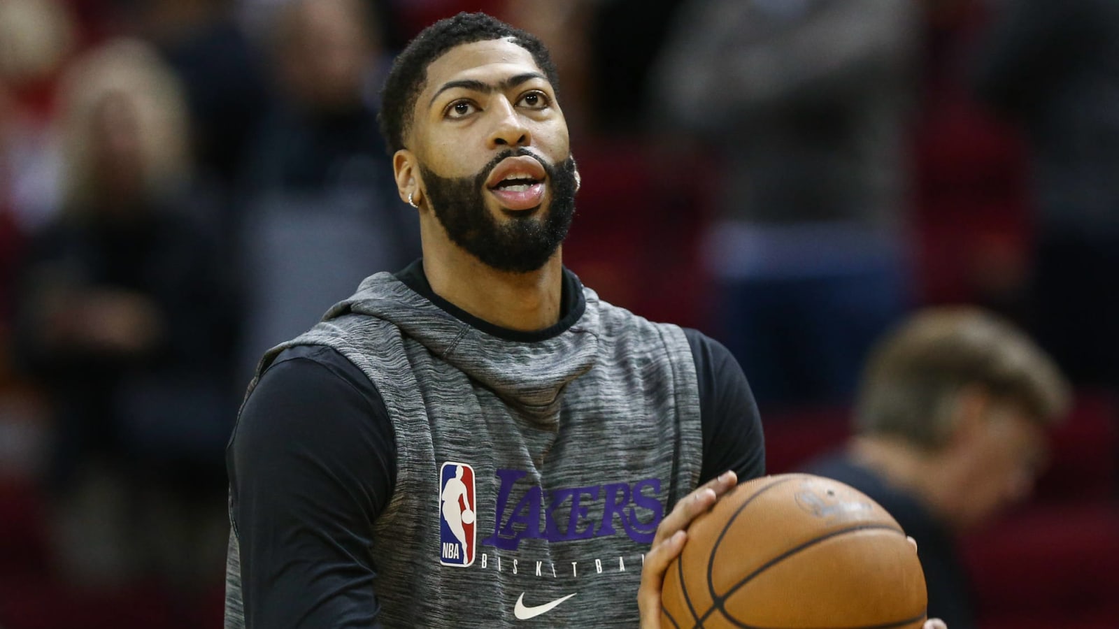 Anthony Davis to sign five-year, $190M contract with Lakers