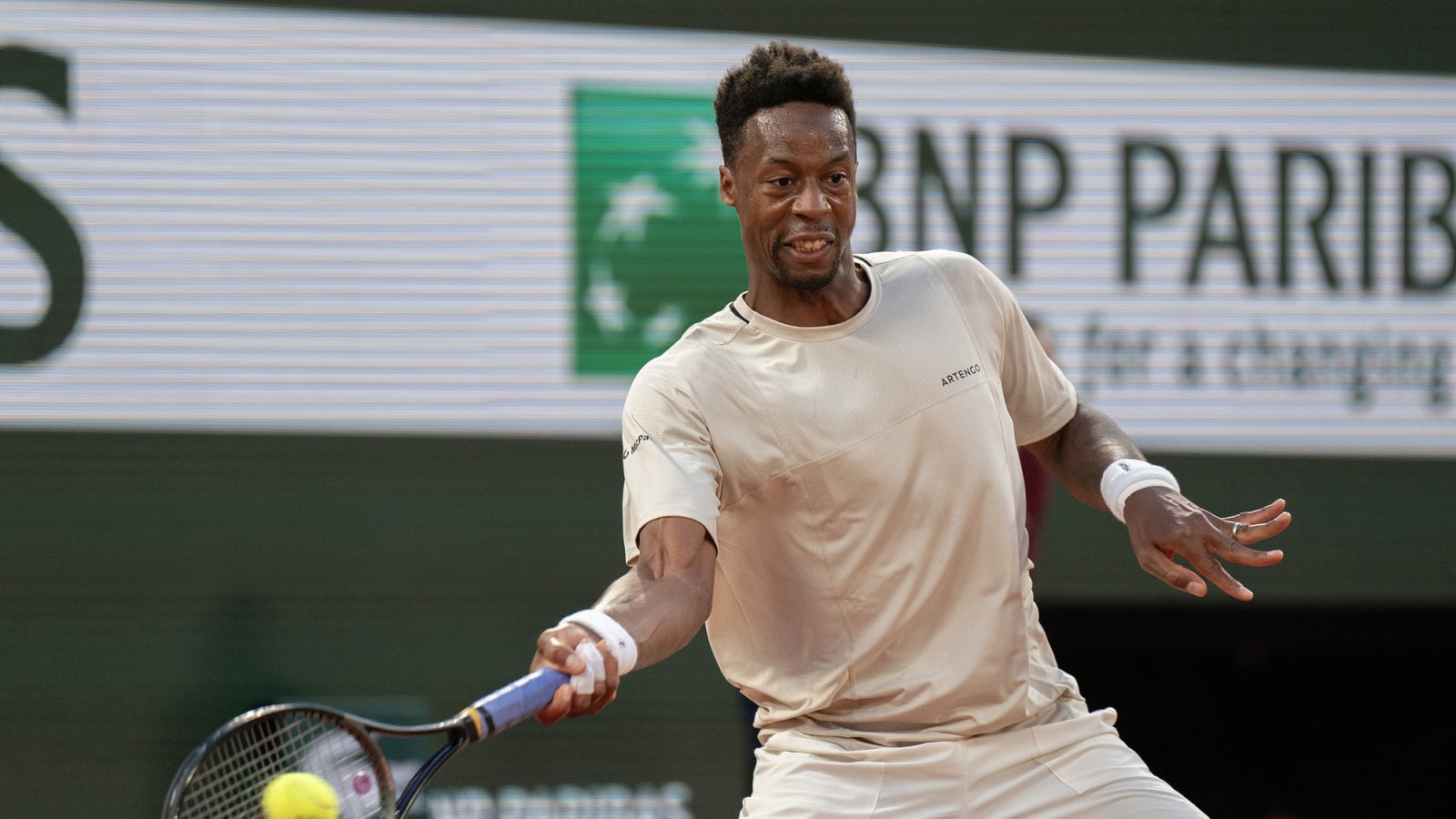 Gael Monfils Wins 1st Match Against Dominic Thiem At 7th Attempt