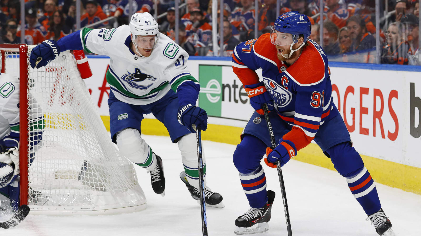 Connor McDavid, Oilers hammer Canucks to force Game 7