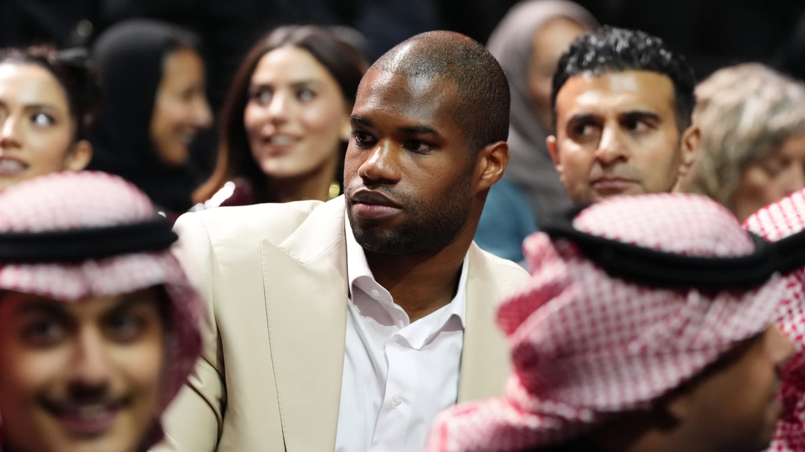 Daniel Dubois OUT of Joseph Parker Fight – Replacement Found