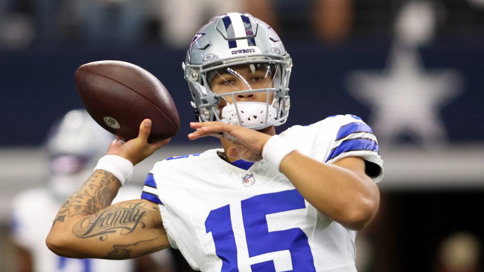 Cowboys planning to give backup QB 'a ton of reps' this offseason