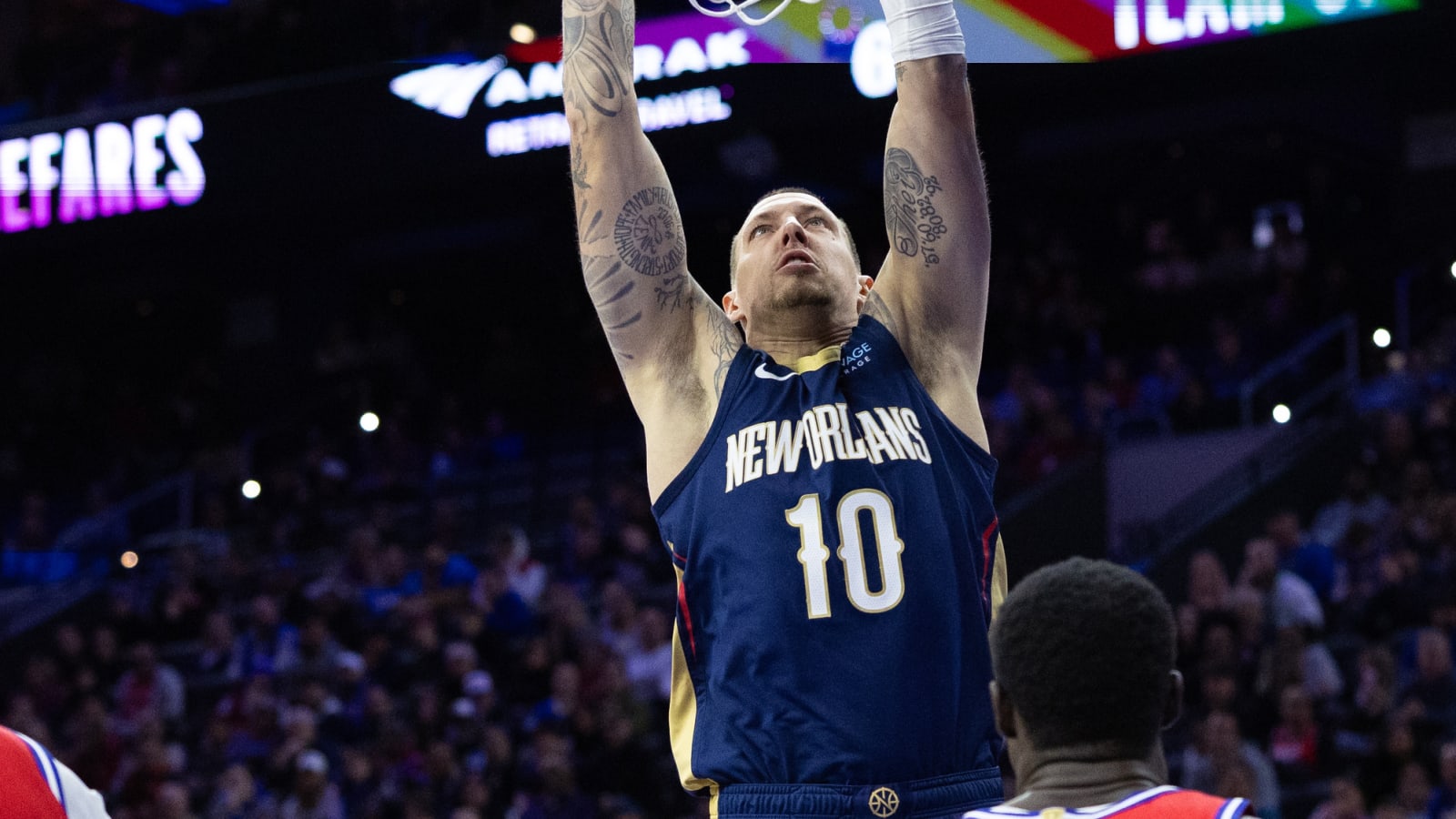 Daniel Theis Reportedly Considering Signing With European Club