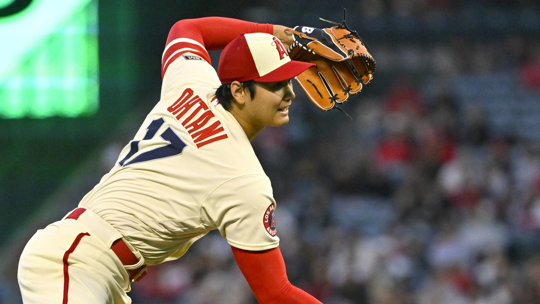 Shohei Ohtani adds his name to the record book by becoming the 4th