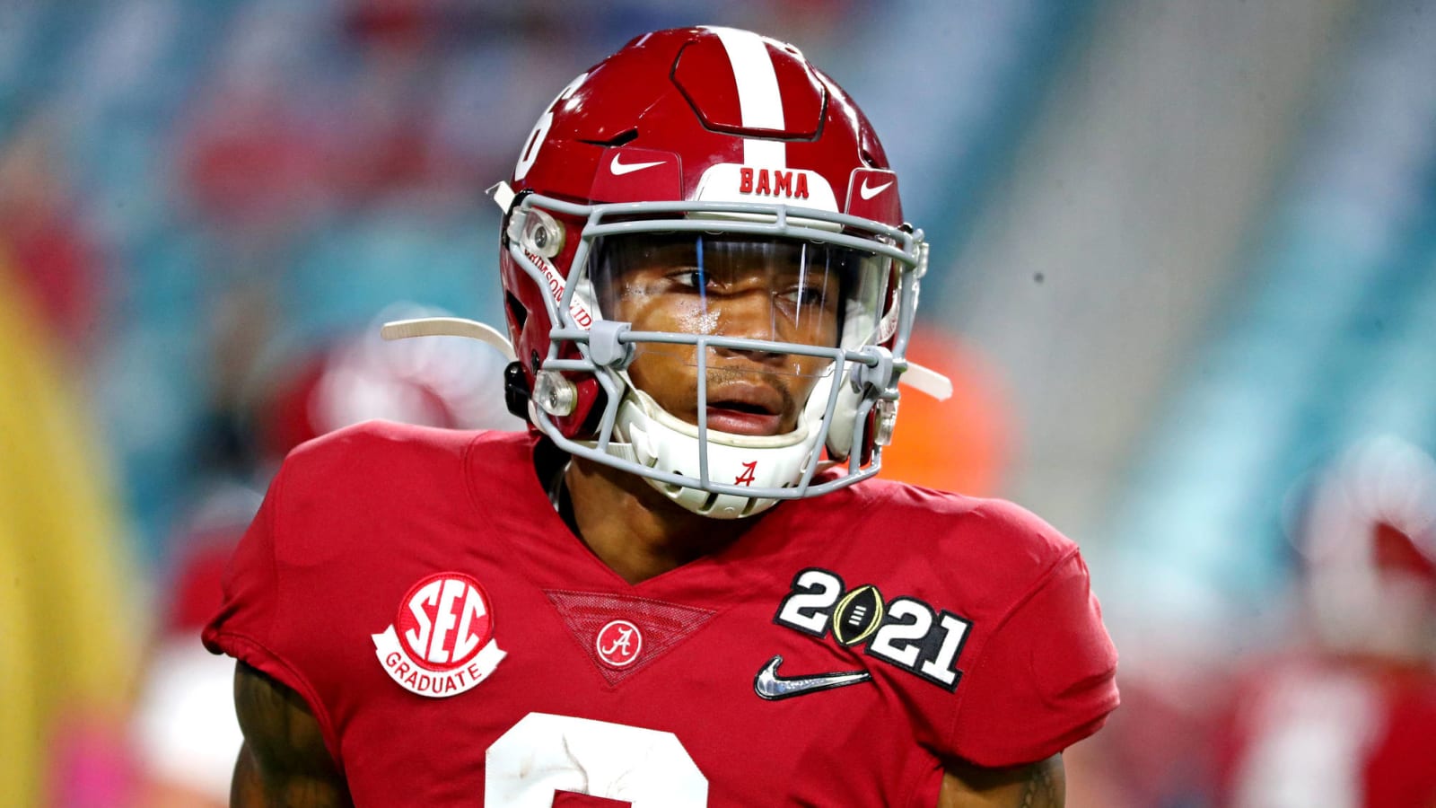 DeVonta Smith declines height, weight measurements at Senior Bowl