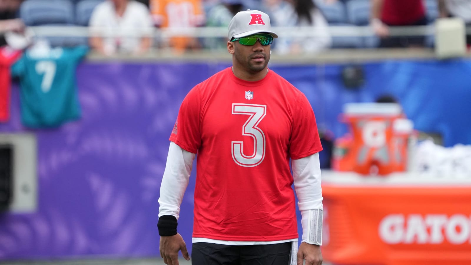 Steelers&#39; Russell Wilson Gets Huge Approval From Browns&#39; Myles Garrett
