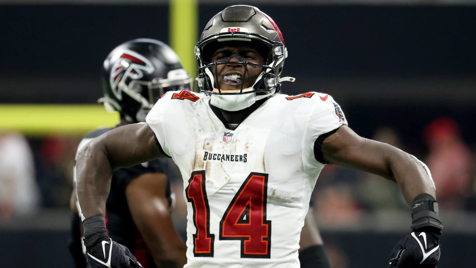 Bucs, Godwin 'working on' long-term deal, may use tag