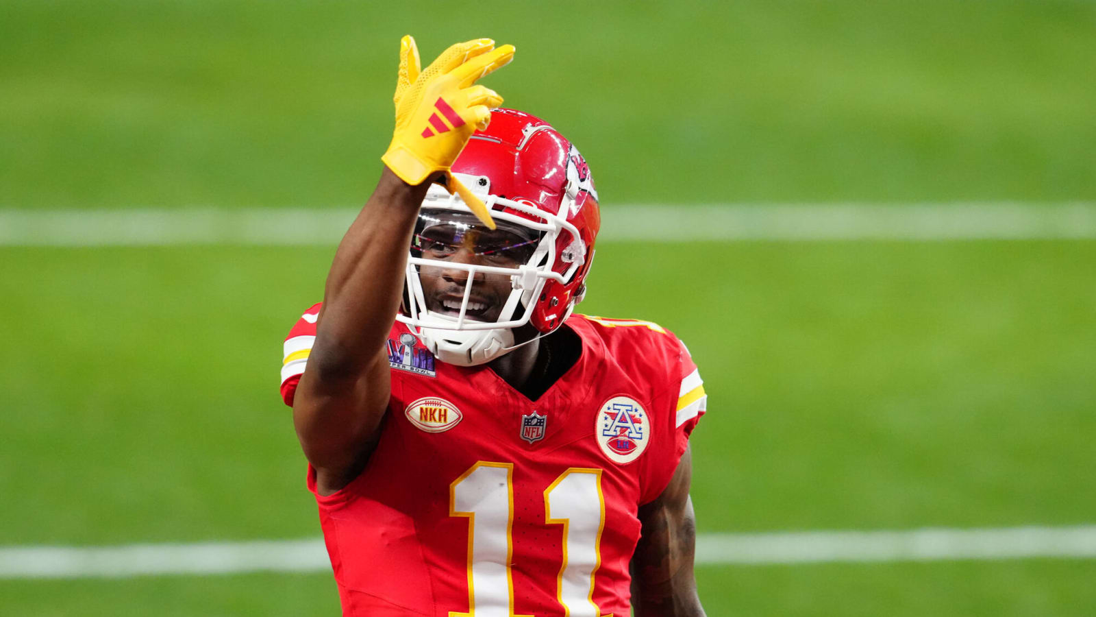 Former Chiefs WR Marquez Valdes-Scantling Signs with Bills
