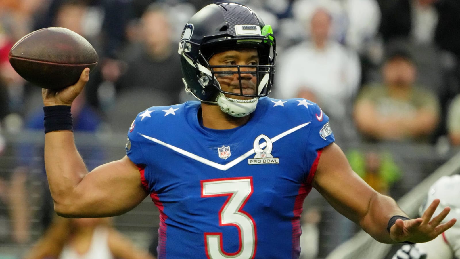 Seahawks rebuffing trade inquiries on Russell Wilson