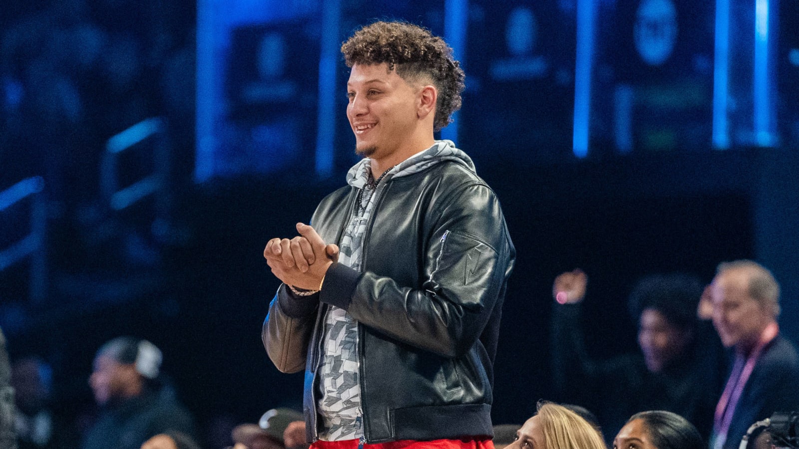 Patrick Mahomes on 10-year deal: 'I didn't even know NFL contracts did that'