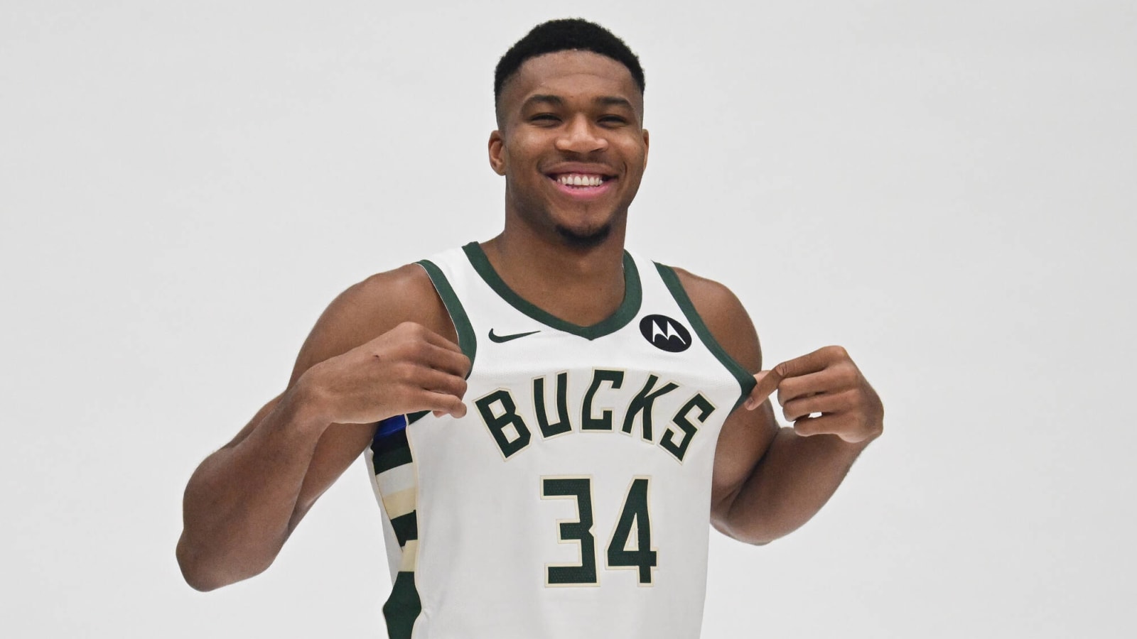 Giannis Antetokounmpo doubles down on Bucks' future despite Damian Lillard trade