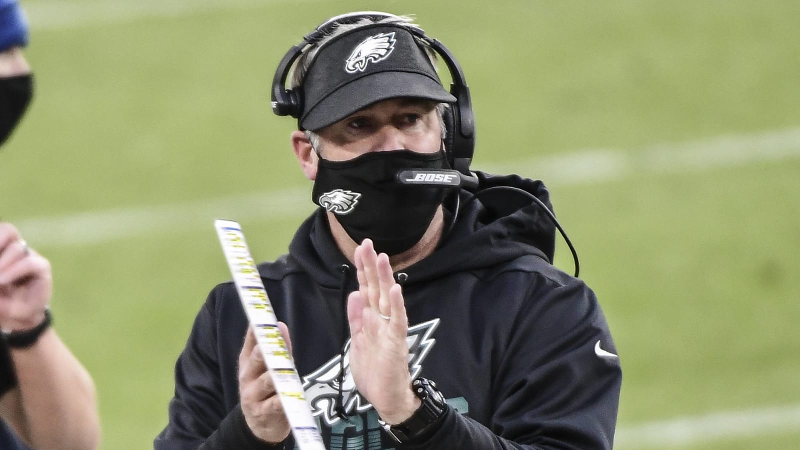 Doug Pederson remains quiet on Eagles QB situation