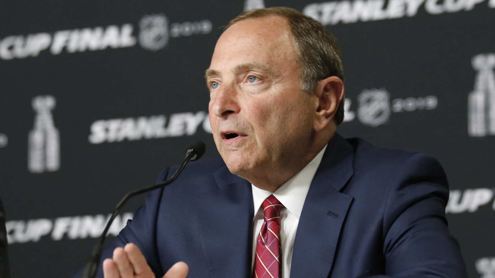 NHL details roster breakdowns for training camp, playoffs