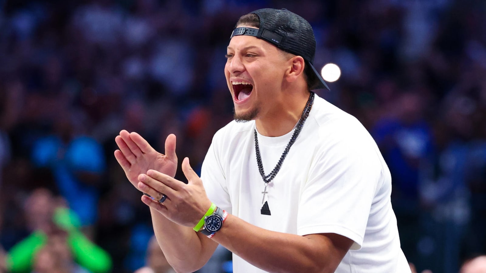 Triple H invites Patrick Mahomes to WWE after the latter reflected on his recent appearance on Raw